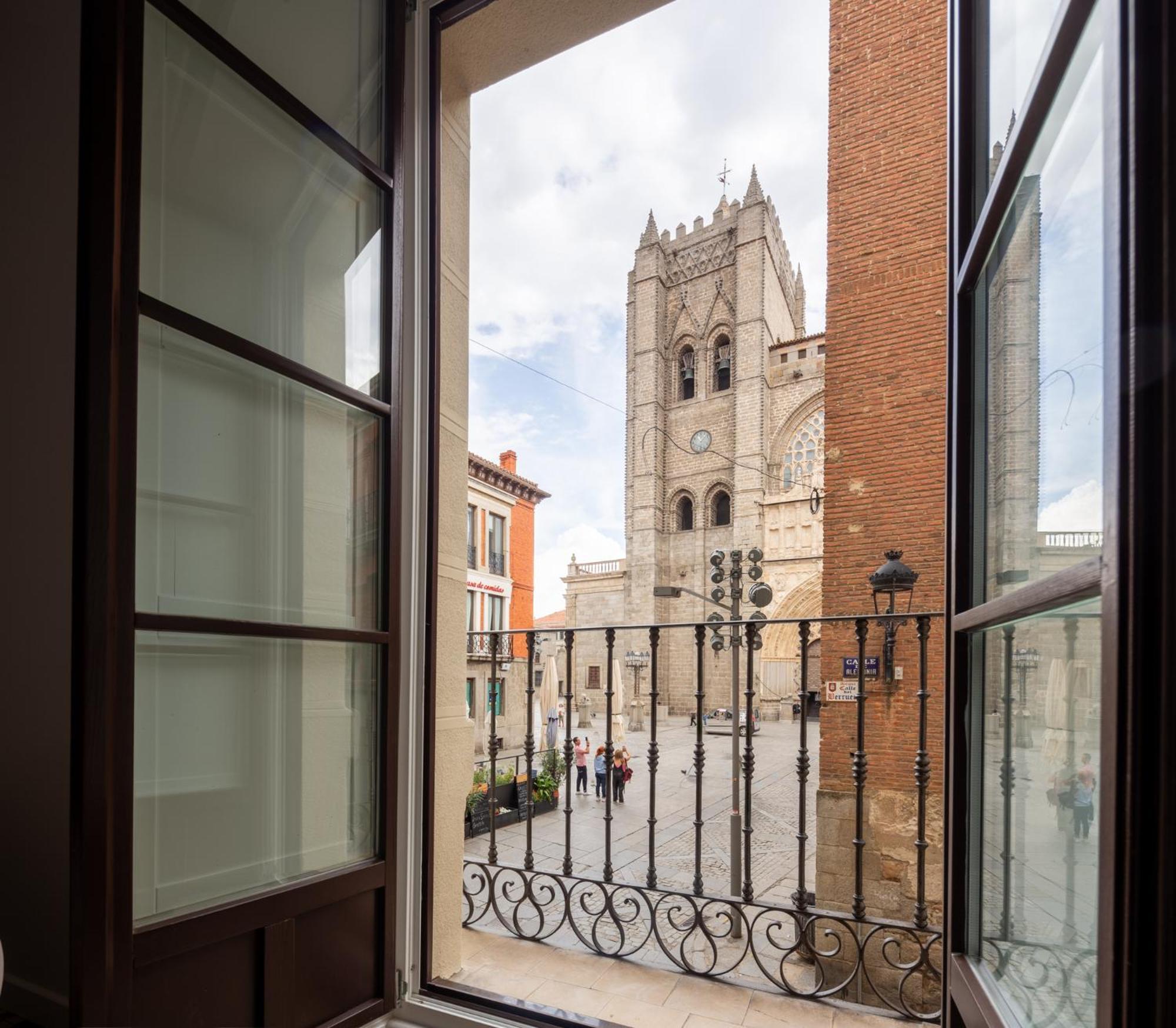 Apartamento Primis Catedral Homes Авила Экстерьер фото
