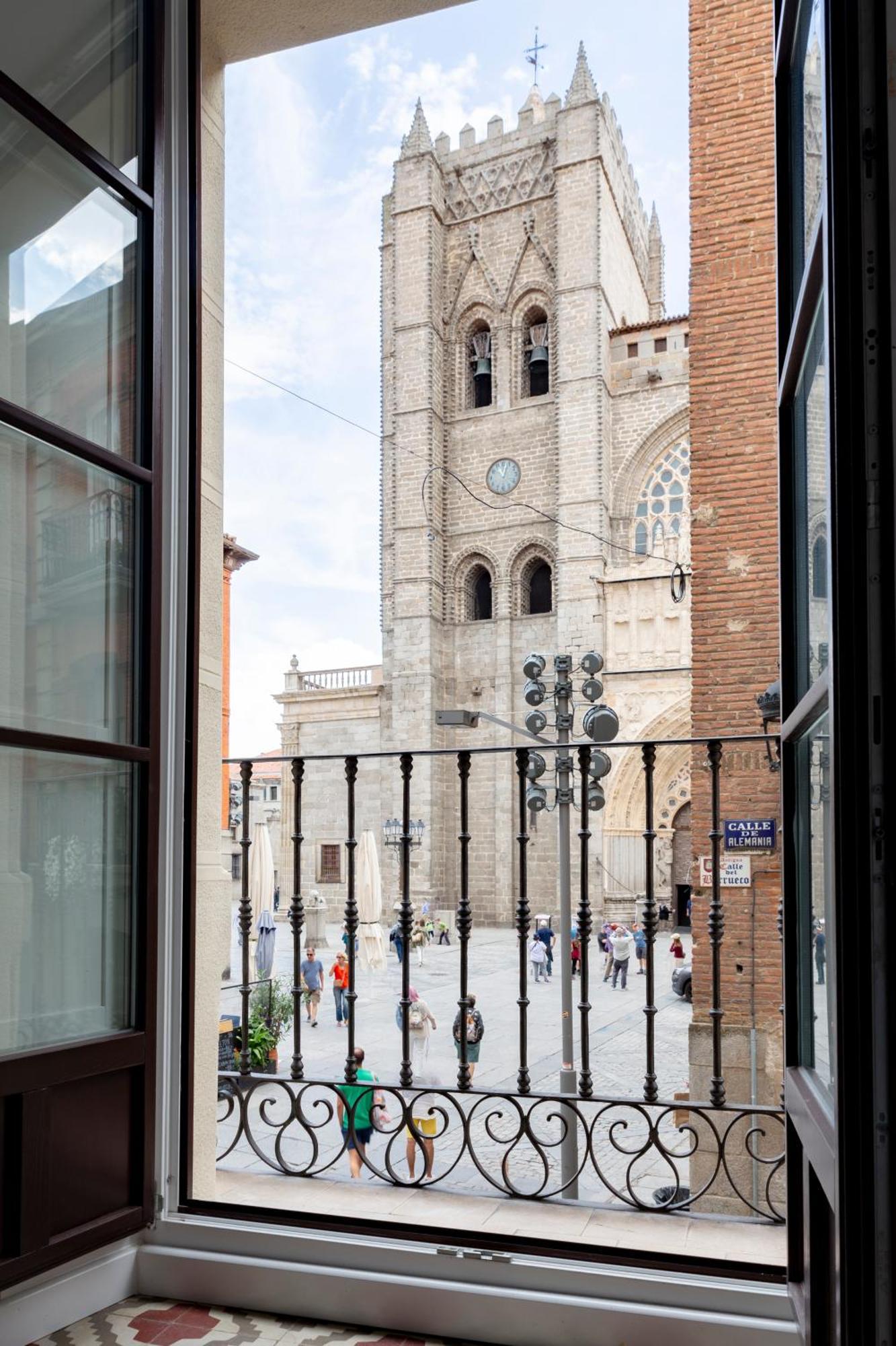 Apartamento Primis Catedral Homes Авила Экстерьер фото